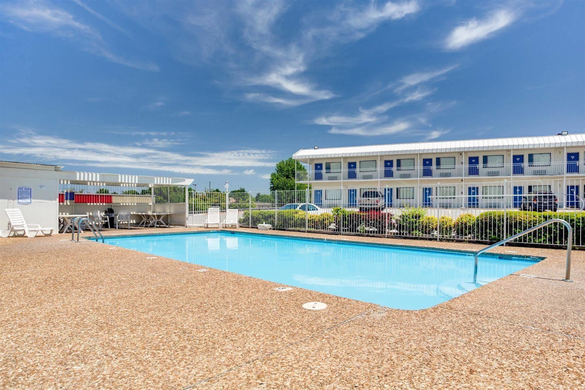 Motel 6-Fayetteville, Ar Dış mekan fotoğraf