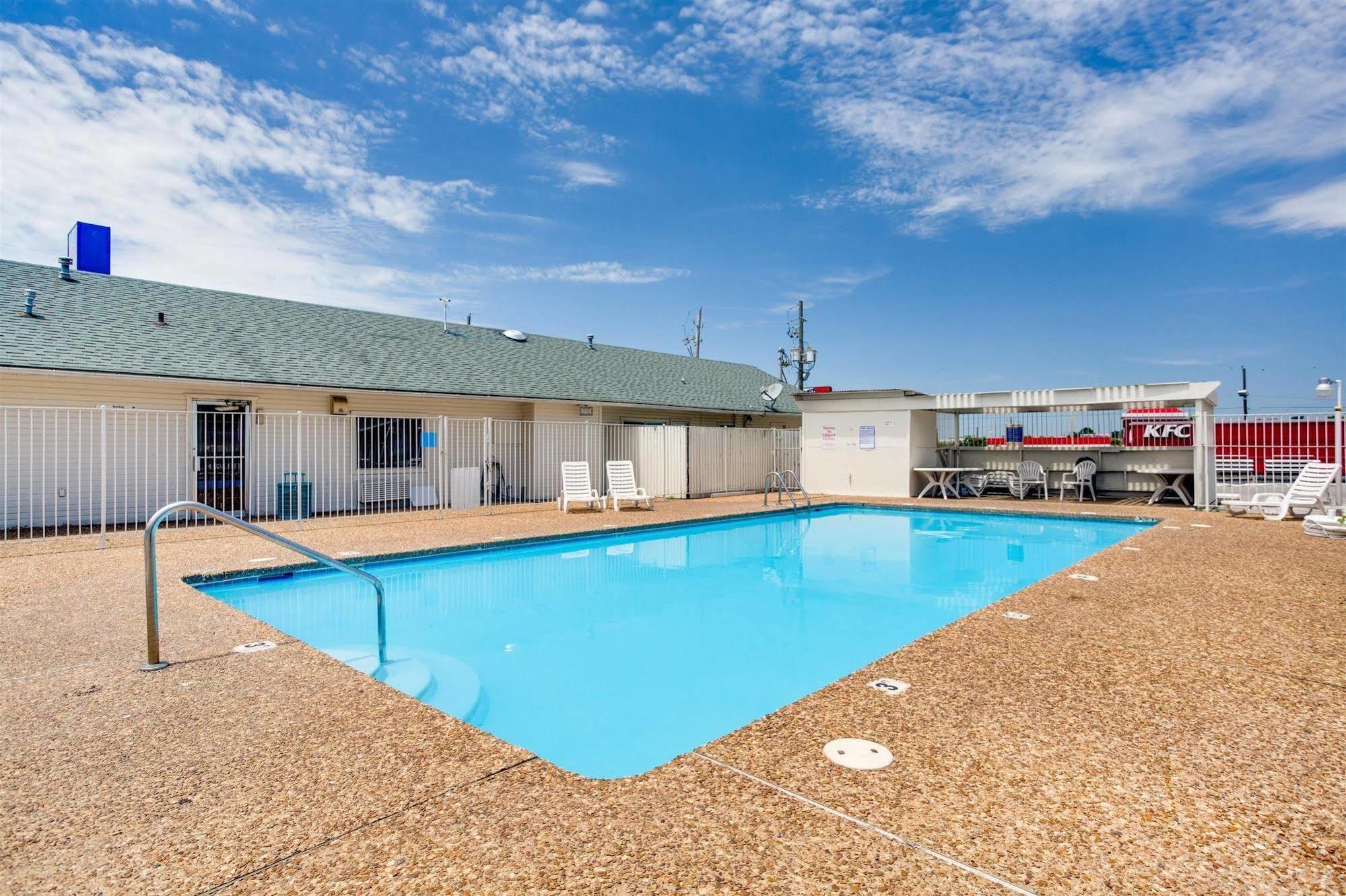 Motel 6-Fayetteville, Ar Dış mekan fotoğraf